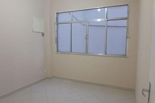 Apartamento à venda com 2 quartos, 50m² em Olaria, Rio de Janeiro