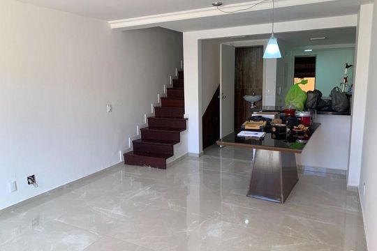Casa à venda com 4 quartos, 141m² em Recreio dos Bandeirantes, Rio de Janeiro