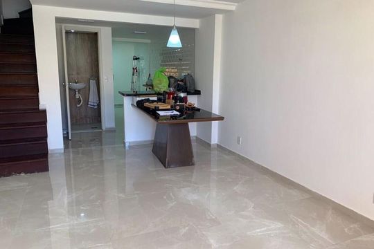 Casa à venda com 4 quartos, 141m² em Recreio dos Bandeirantes, Rio de Janeiro