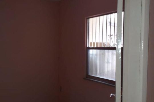 Casa à venda com 2 quartos, 34m² em Brás de Pina, Rio de Janeiro