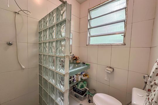 Banheiro Suíte 1 de casa à venda com 4 quartos, 280m² em Botafogo, Rio de Janeiro
