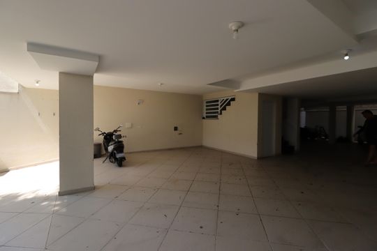Garagem de apartamento à venda com 2 quartos, 142m² em Jardim Santo Antônio, Santo André