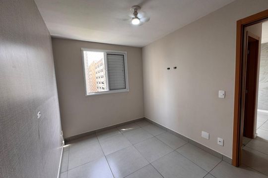 Quarto de apartamento para alugar com 2 quartos, 43m² em Jardim Iris, São Paulo