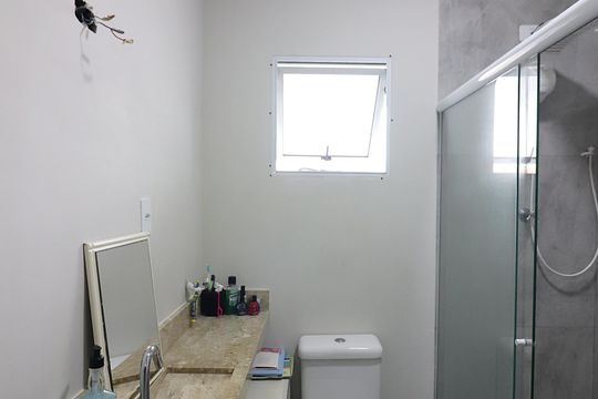 Banheiro Social de casa à venda com 2 quartos, 162m² em Vila Planalto, São Bernardo do Campo