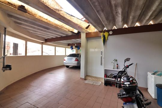 Garagem de casa à venda com 2 quartos, 162m² em Vila Planalto, São Bernardo do Campo