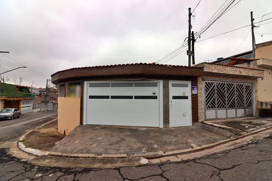 Fachada de casa à venda com 2 quartos, 162m² em Vila Planalto, São Bernardo do Campo