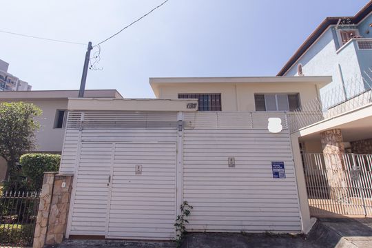 Fachada da Casa de casa à venda com 3 quartos, 200m² em Vila Mariana, São Paulo