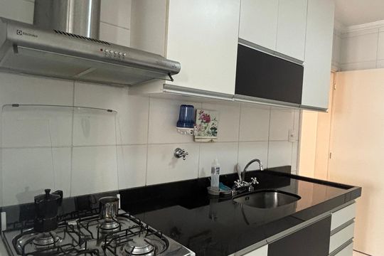 Cozinha de apartamento à venda com 2 quartos, 97m² em Vila Bastos, Santo André