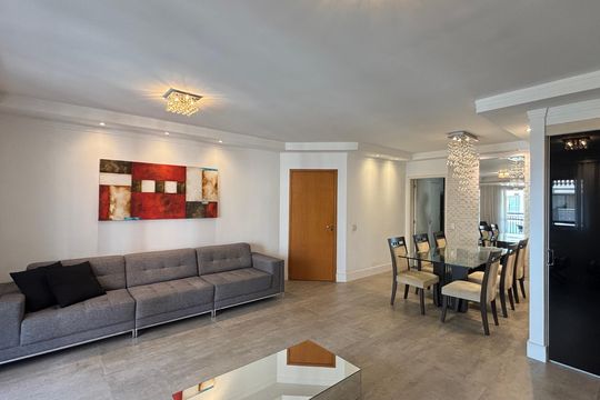 Sala de apartamento à venda com 2 quartos, 97m² em Vila Bastos, Santo André