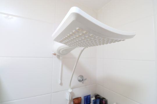 Banheiro de apartamento à venda com 1 quarto, 28m² em Água Branca, São Paulo