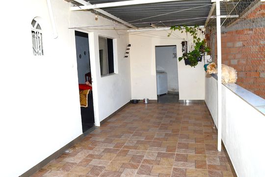 Varanda de casa para alugar com 3 quartos, 75m² em Tupi, Belo Horizonte