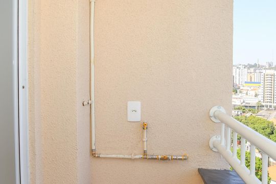 Sacada de apartamento para alugar com 2 quartos, 38m² em Lapa de Baixo, São Paulo