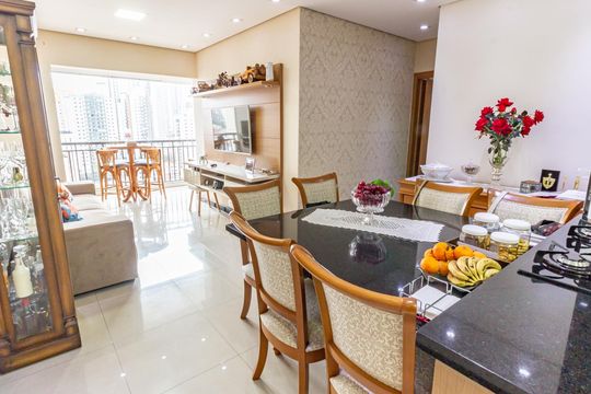 Apartamento à venda com 3 quartos, 74m² em Vila Regente Feijó, São Paulo