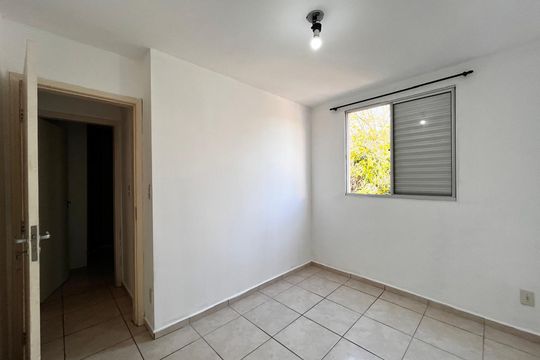 Quarto 2 de apartamento à venda com 3 quartos, 79m² em Vila Industrial, Campinas