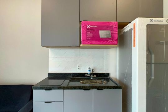 Cozinha de kitnet/studio à venda com 1 quarto, 25m² em Pinheiros, São Paulo