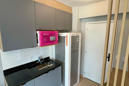 Cozinha de kitnet/studio à venda com 1 quarto, 25m² em Pinheiros, São Paulo