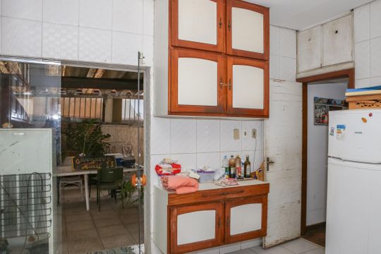 Cozinha de casa à venda com 3 quartos, 300m² em Alto da Lapa, São Paulo