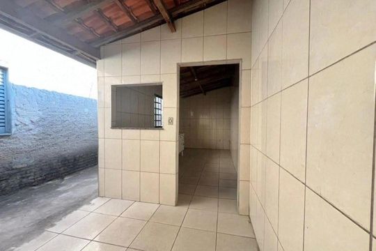 Casa para alugar com 2 quartos, 137m² em Milionários, Belo Horizonte