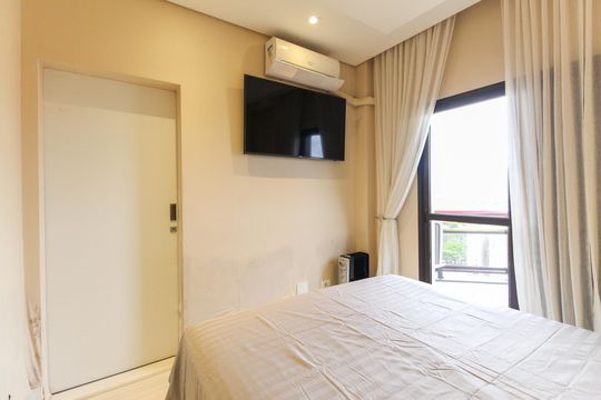 Suíte de apartamento à venda com 3 quartos, 139m² em Vila Jacuí, São Paulo