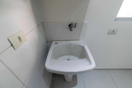 Área de Serviço de casa para alugar com 1 quarto, 40m² em Jardim Oriental, São Paulo