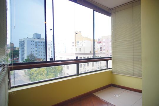 Quarto de apartamento para alugar com 2 quartos, 72m² em Boa Vista, Porto Alegre