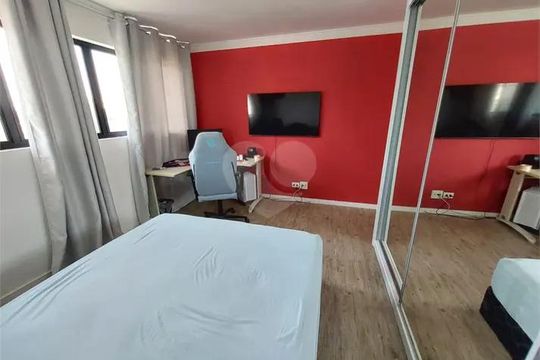 Casa à venda com 5 quartos, 238m² em Jardim Bonfiglioli, São Paulo