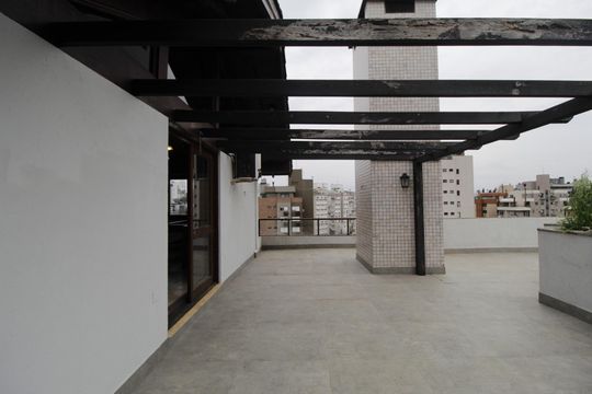 Área comum de apartamento para alugar com 3 quartos, 400m² em Bela Vista, Porto Alegre