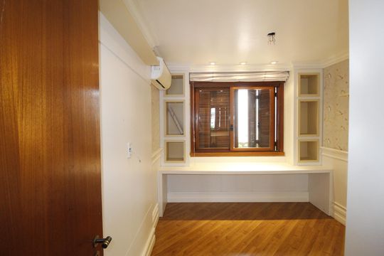Quarto 1 de apartamento para alugar com 3 quartos, 400m² em Bela Vista, Porto Alegre