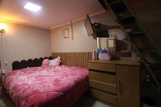 Suíte de casa de condomínio à venda com 3 quartos, 81m² em Rio Branco, Canoas