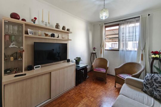 Sala de apartamento à venda com 2 quartos, 62m² em Jardim Pauliceia, Campinas