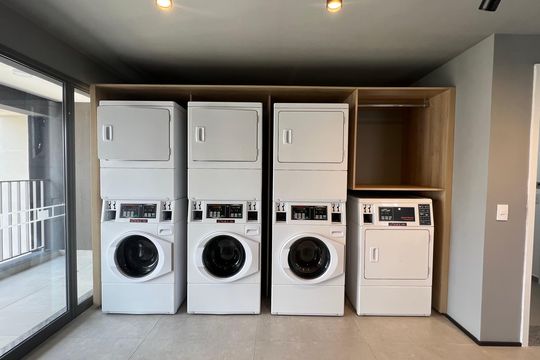 Área comum de kitnet/studio para alugar com 1 quarto, 31m² em Cerqueira César, São Paulo