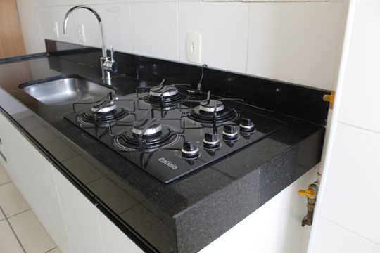 Cozinha de apartamento à venda com 2 quartos, 60m² em Jacarepaguá, Rio de Janeiro