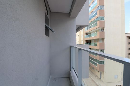 Varanda de apartamento para alugar com 2 quartos, 51m² em Enseada, Guarujá