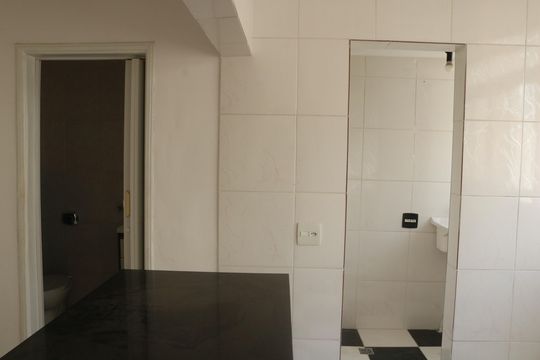 Cozinha de apartamento à venda com 1 quarto, 50m² em Água Branca, São Paulo
