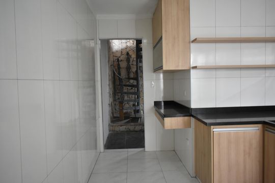 Cozinha de casa à venda com 2 quartos, 140m² em Planalto Paulista, São Paulo
