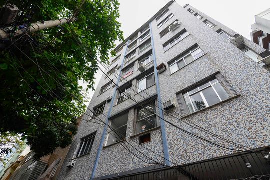 Fachada de apartamento à venda com 2 quartos, 90m² em Maracanã, Rio de Janeiro