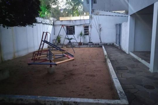 Área Comum - Playground de apartamento para alugar com 1 quarto, 49m² em Passo da Areia, Porto Alegre