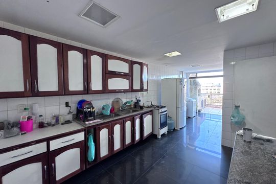 Cozinha  de apartamento para alugar com 3 quartos, 209m² em Recreio dos Bandeirantes, Rio de Janeiro