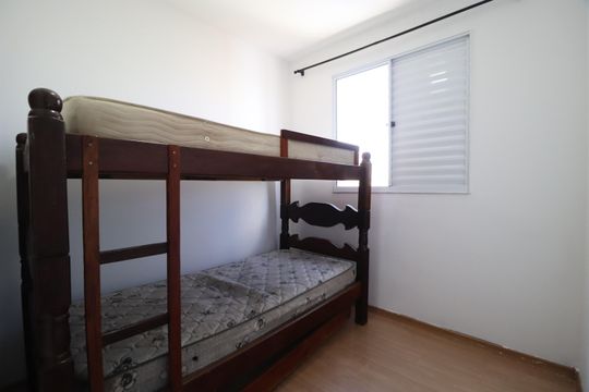 Quarto 2 de apartamento para alugar com 2 quartos, 47m² em Grand Ville, Uberlândia