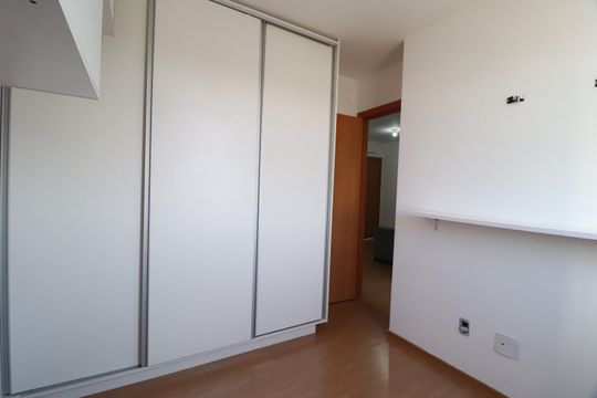 Quarto 1 de apartamento para alugar com 2 quartos, 47m² em Grand Ville, Uberlândia