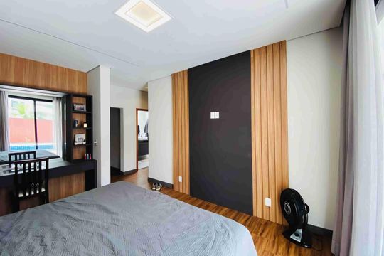 Casa à venda com 4 quartos, 302m² em Swiss Park, Campinas