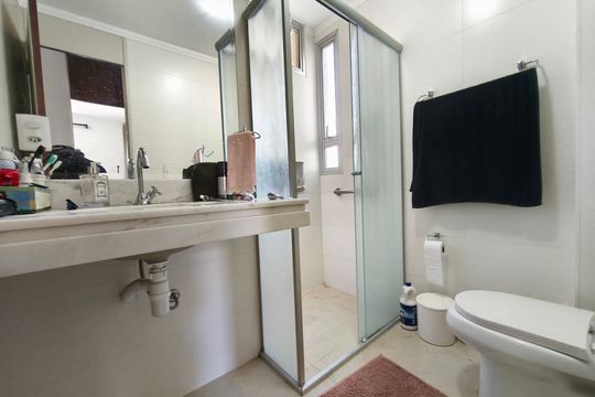 Banheiro de apartamento à venda com 3 quartos, 77m² em São Bernardo, Campinas
