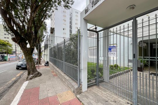 Fachada + plaquinha de apartamento à venda com 3 quartos, 86m² em Santa Paula, São Caetano do Sul