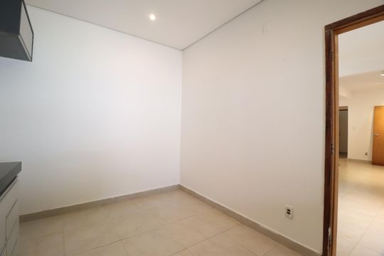 Cozinha de casa para alugar com 3 quartos, 163m² em Santa Mônica, Uberlândia