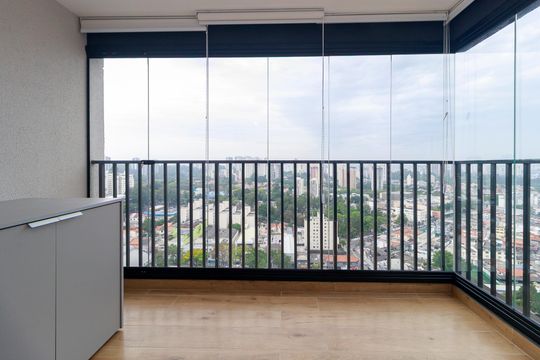 Varanda de kitnet/studio à venda com 1 quarto, 30m² em Santo Amaro, São Paulo