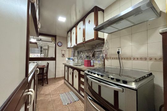 Cozinha de apartamento para alugar com 2 quartos, 87m² em Copacabana, Rio de Janeiro