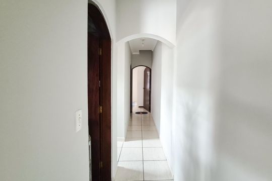 corredor de casa à venda com 2 quartos, 180m² em Jardim Via Anchieta, São Bernardo do Campo