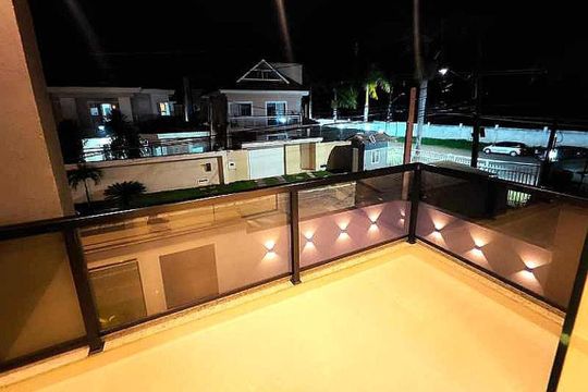 Casa de Condomínio à venda com 4 quartos, 300m² em Taquara, Rio de Janeiro