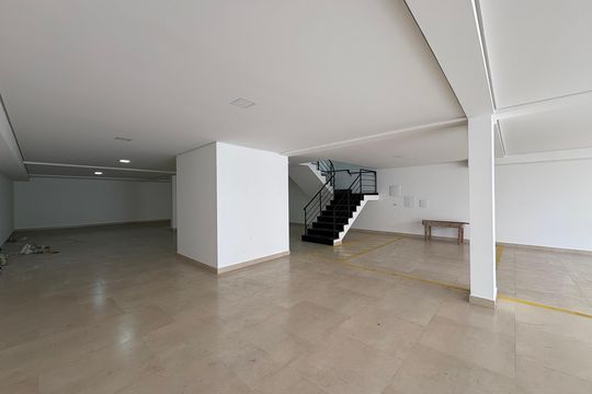 Garagem de apartamento para alugar com 2 quartos, 45m² em Vila Gilda, Santo André
