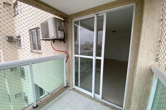 Sala de apartamento à venda com 2 quartos, 54m² em Engenho de Dentro, Rio de Janeiro